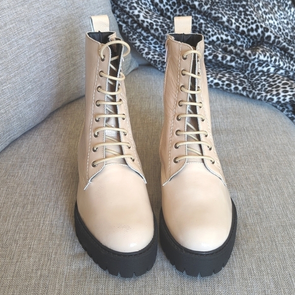 Maeve Patent Leather Combat Boots Lace Up Cream Size 37 US 6.5 - Picture 4 of 14